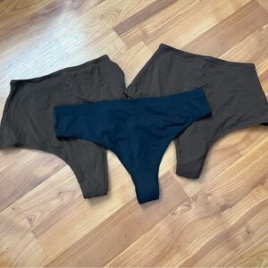 SKIMS PANTIES BUNDLE - Medium